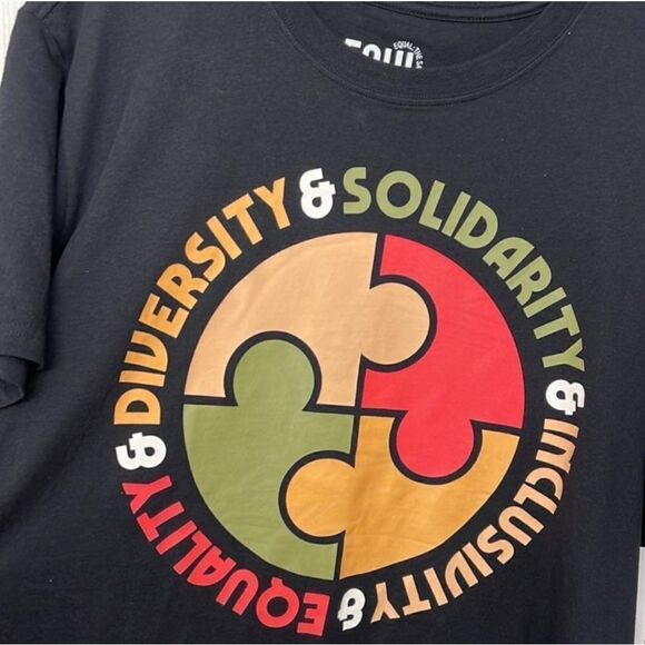 Women’s Men’s Equality & Stronger Together Short Sleeve T-shirts 2-Pack Size XL - Picture 3 of 7